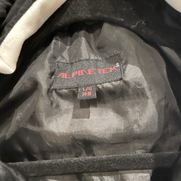 ⬇️ $21.00 ⬇️ Alpinetek large black and white vest - Picture 3 of 10